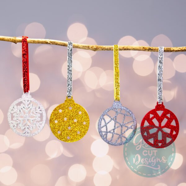Christmas Classic Painted Baubles - Set of 4